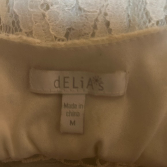 Delias Babydoll Top Size M Y2K Cream Lace V Neck Crochet Boho Fairy Coquette - Picture 2 of 7